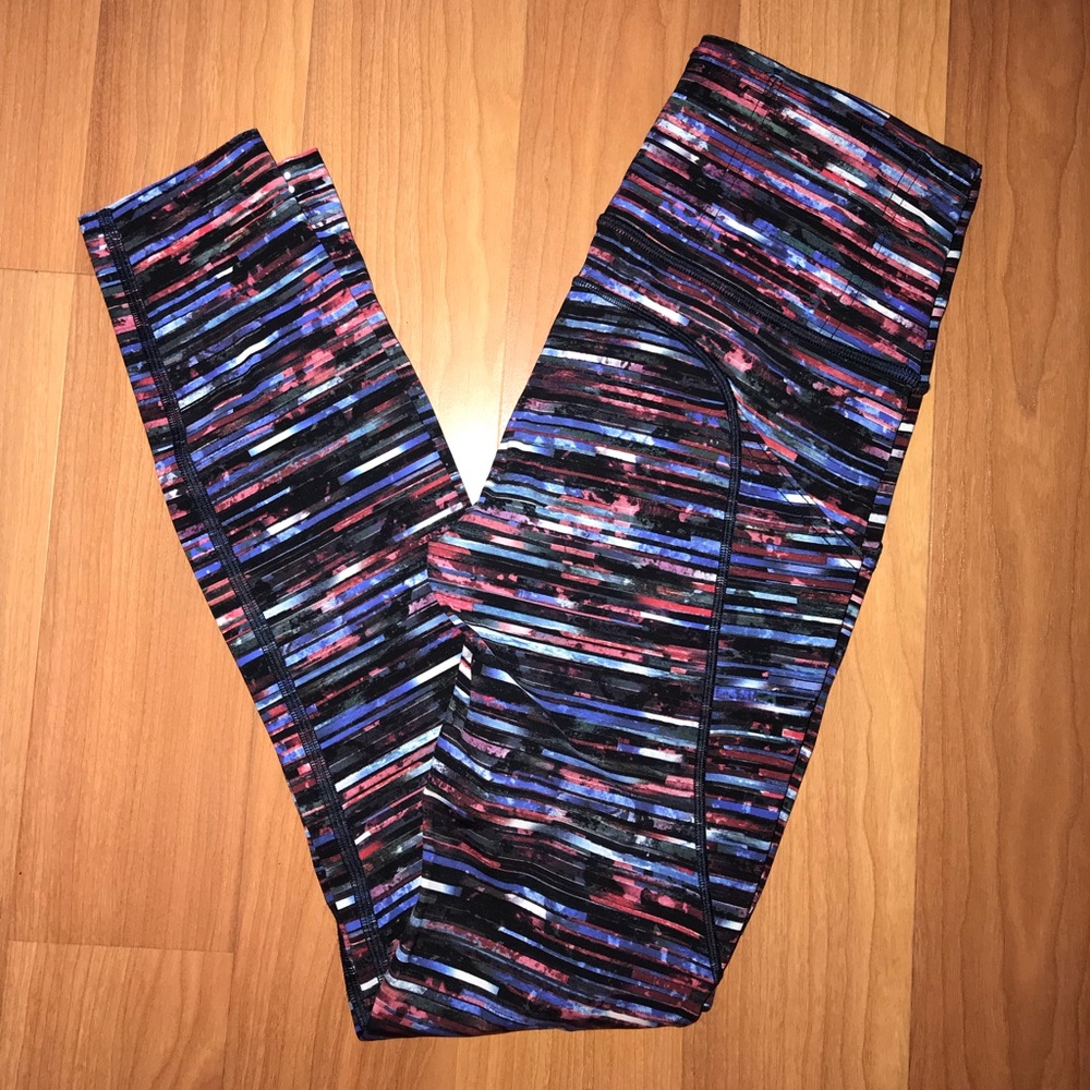 LIKE NEW lululemon Fast & Frees 🌟